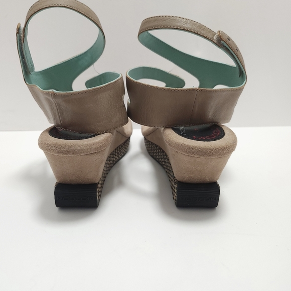 Modzori Reversible Womens Dandals Size 8 - Picture 4 of 7